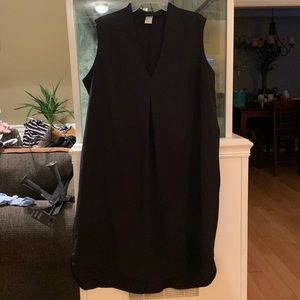 Livi active black dress